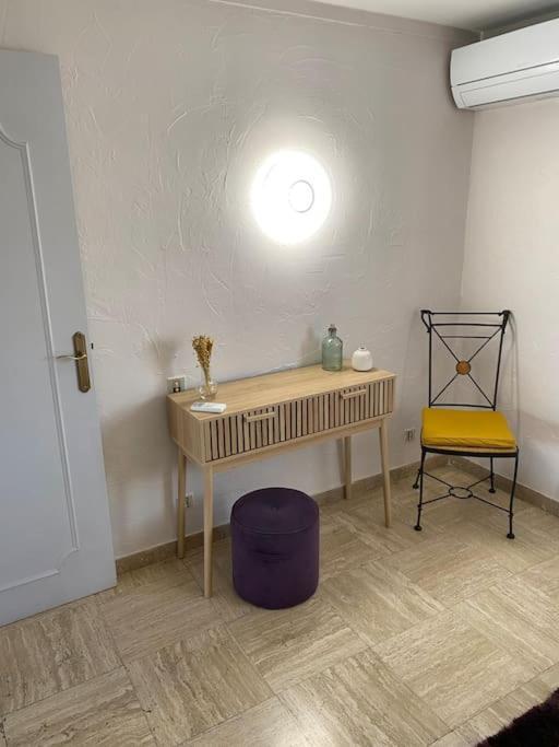 Appartement Spacieux Cases-de-Pene Bagian luar foto